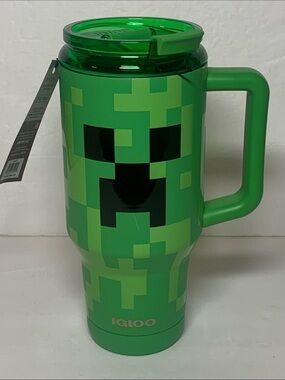 Igloo x Minecraft Green Creeper 32 oz Tumbler Travel Mug NWT